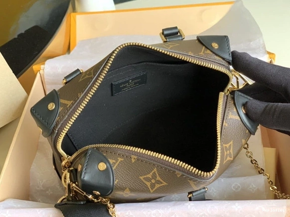 Rep ladies PETITE SOUPLE LOUIS MALLE VUITTON 0811